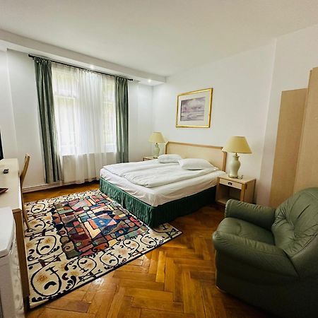 Rapsodia Sinaia Bed & Breakfast Dış mekan fotoğraf