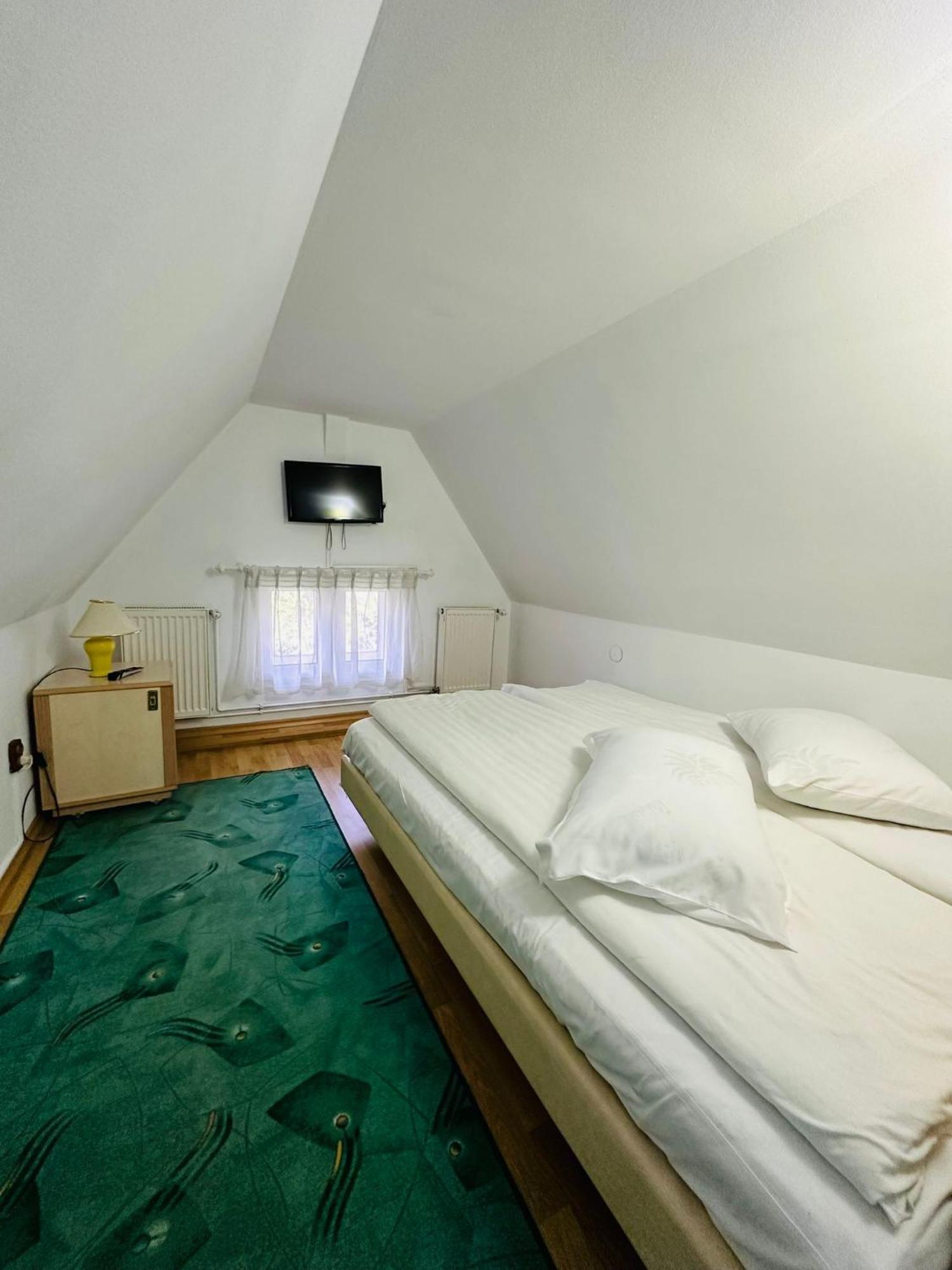 Rapsodia Sinaia Bed & Breakfast Dış mekan fotoğraf