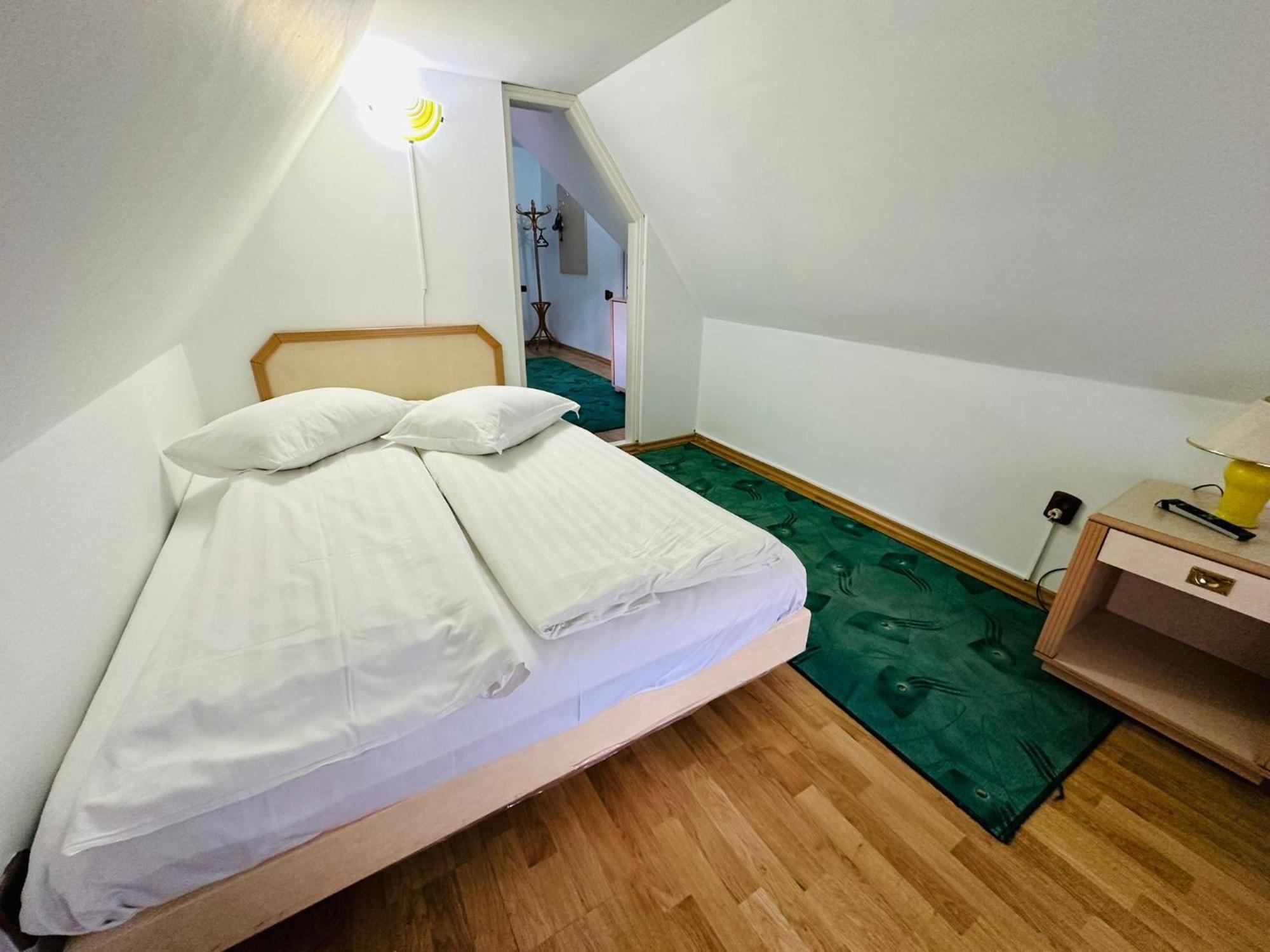 Rapsodia Sinaia Bed & Breakfast Dış mekan fotoğraf