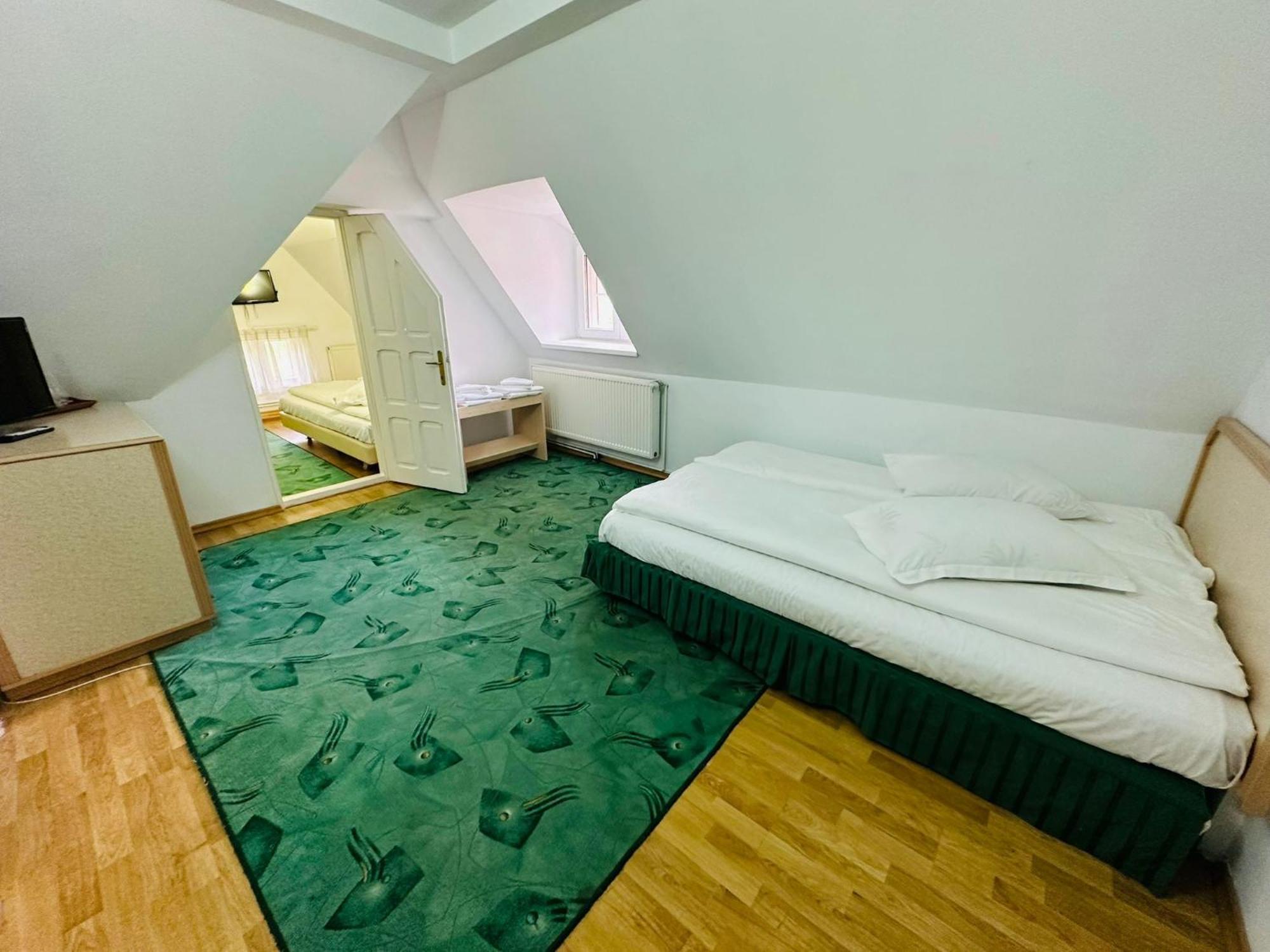 Rapsodia Sinaia Bed & Breakfast Dış mekan fotoğraf