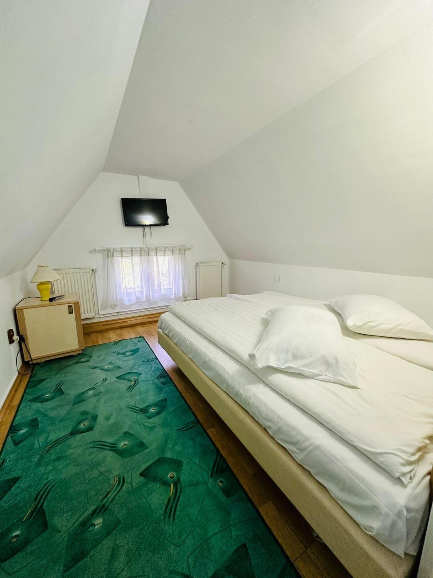 Rapsodia Sinaia Bed & Breakfast Dış mekan fotoğraf