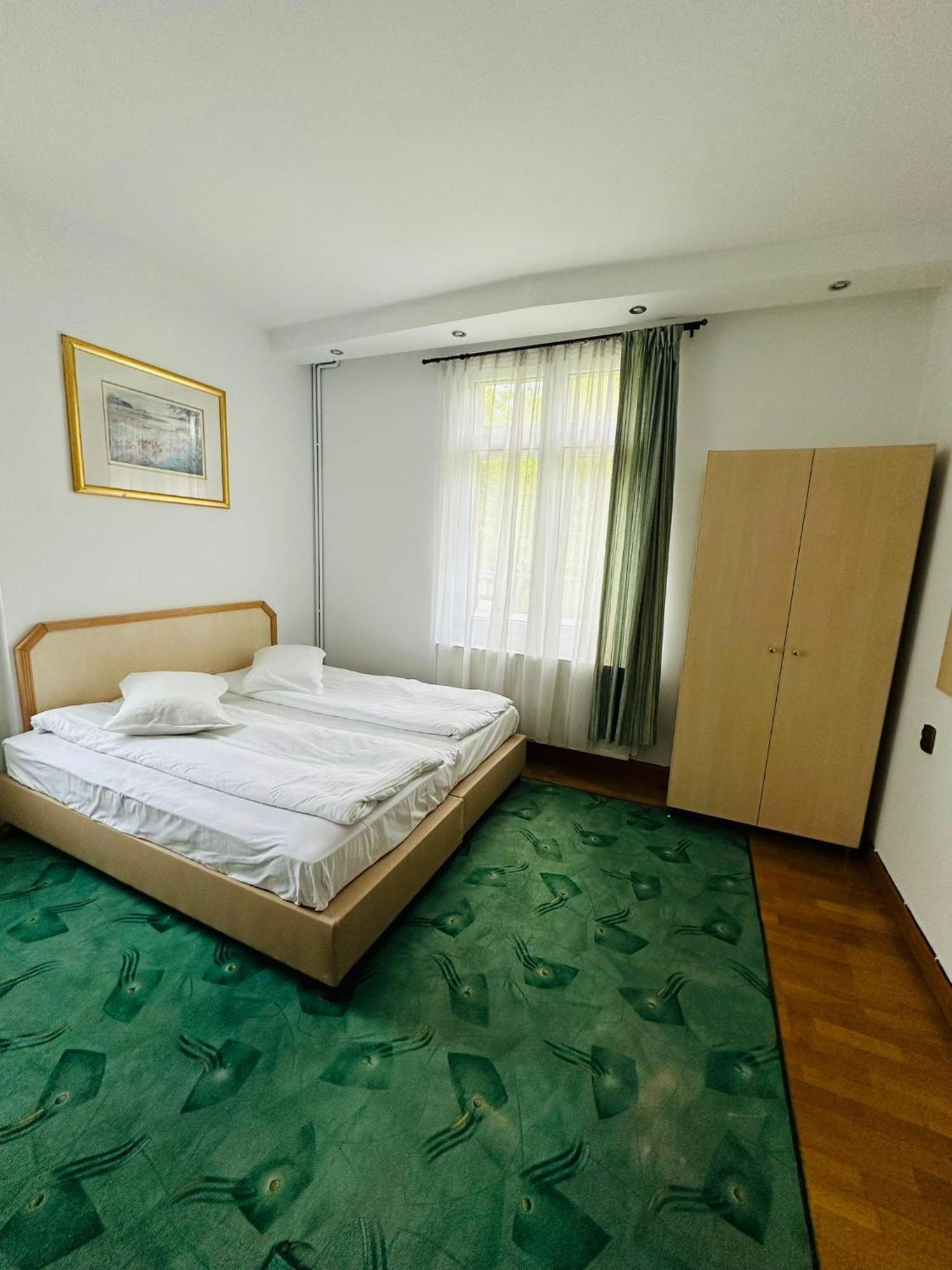 Rapsodia Sinaia Bed & Breakfast Dış mekan fotoğraf