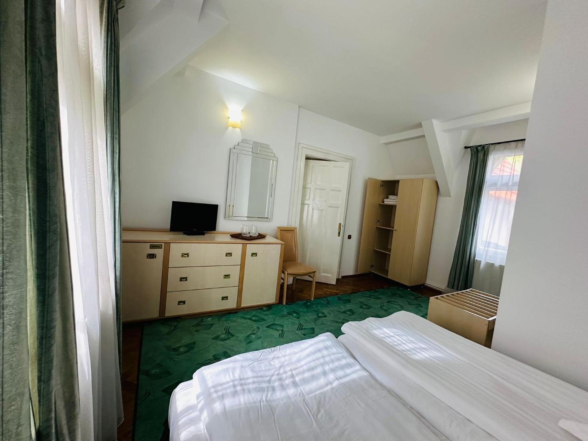 Rapsodia Sinaia Bed & Breakfast Dış mekan fotoğraf