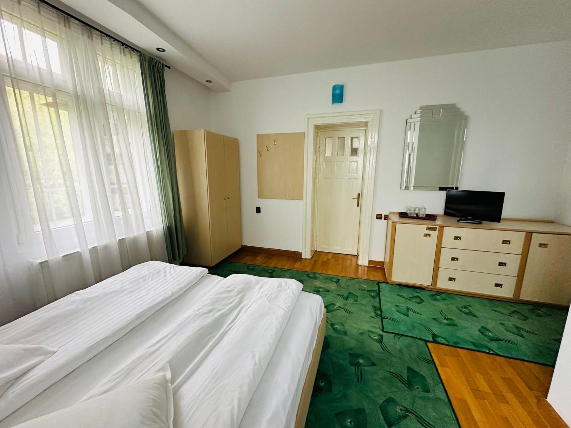 Rapsodia Sinaia Bed & Breakfast Dış mekan fotoğraf