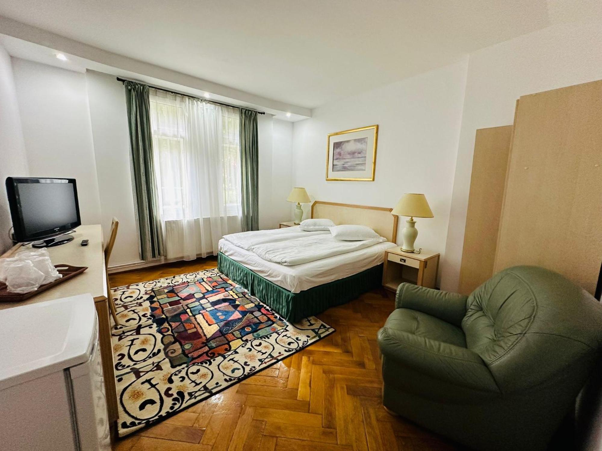 Rapsodia Sinaia Bed & Breakfast Dış mekan fotoğraf