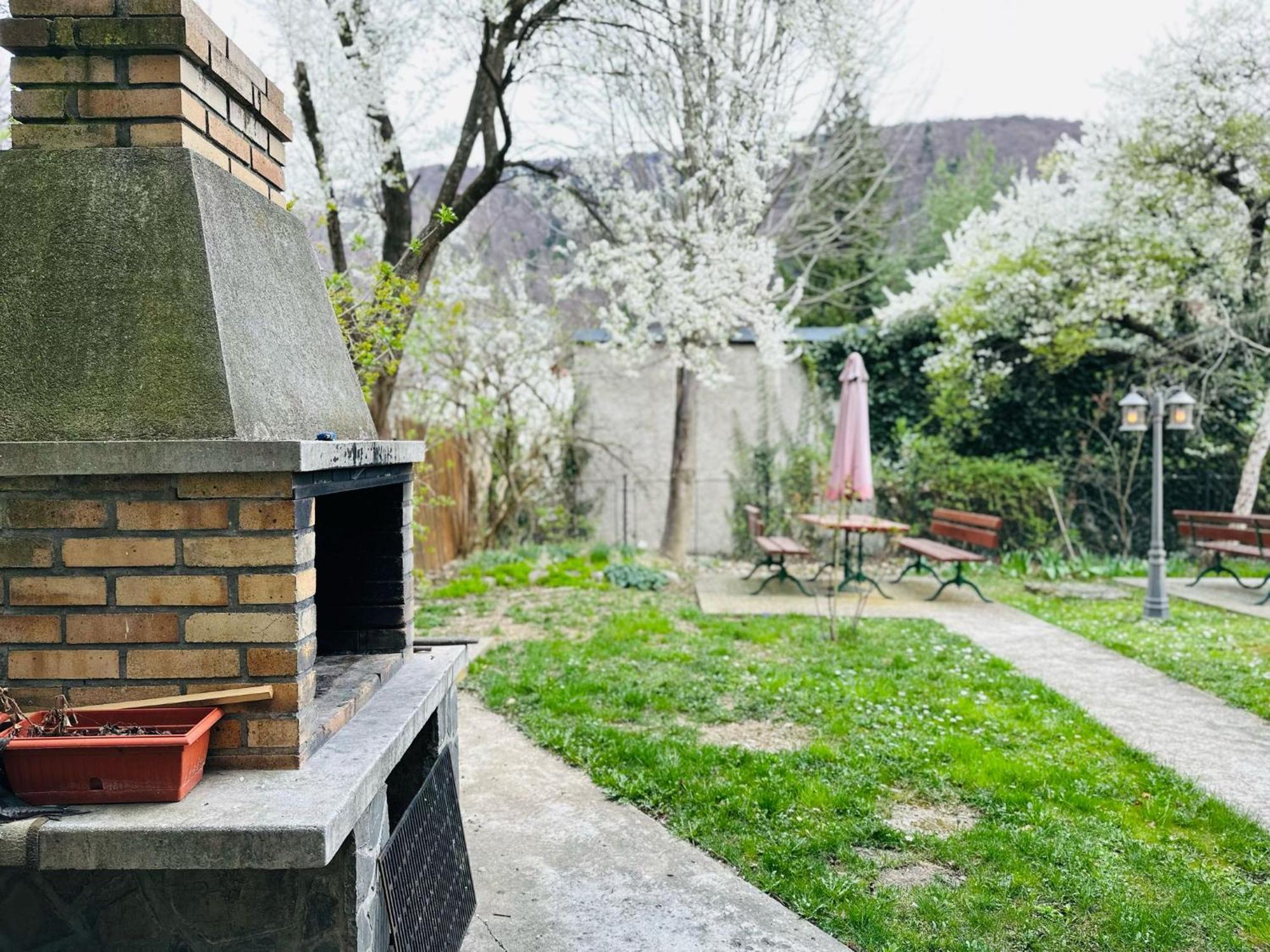 Rapsodia Sinaia Bed & Breakfast Dış mekan fotoğraf
