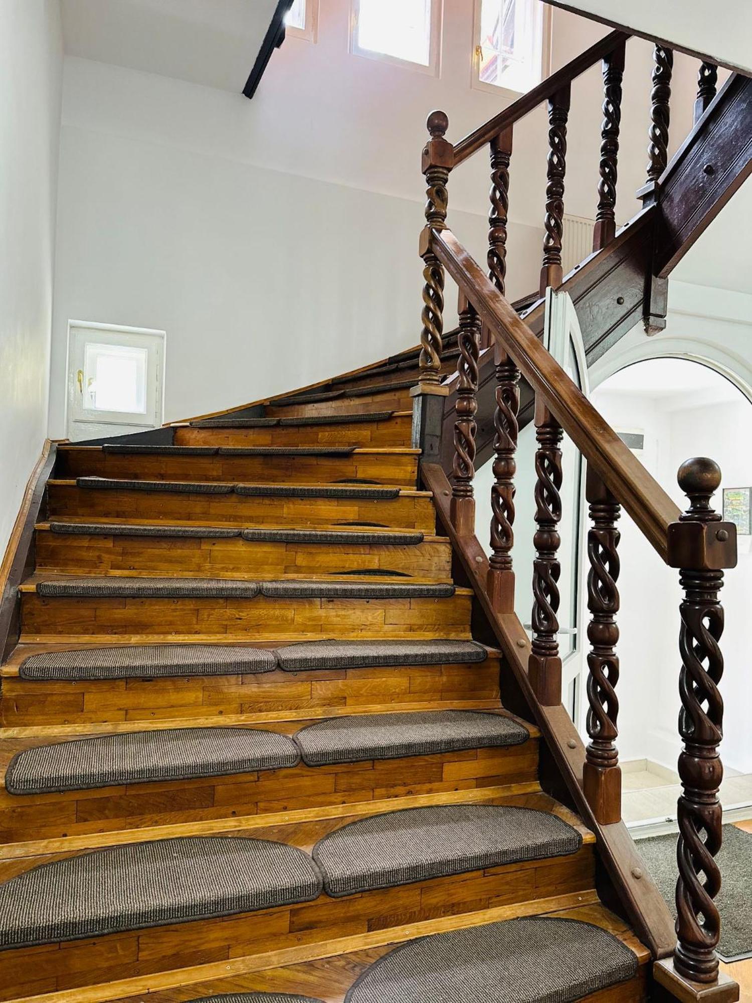 Rapsodia Sinaia Bed & Breakfast Dış mekan fotoğraf