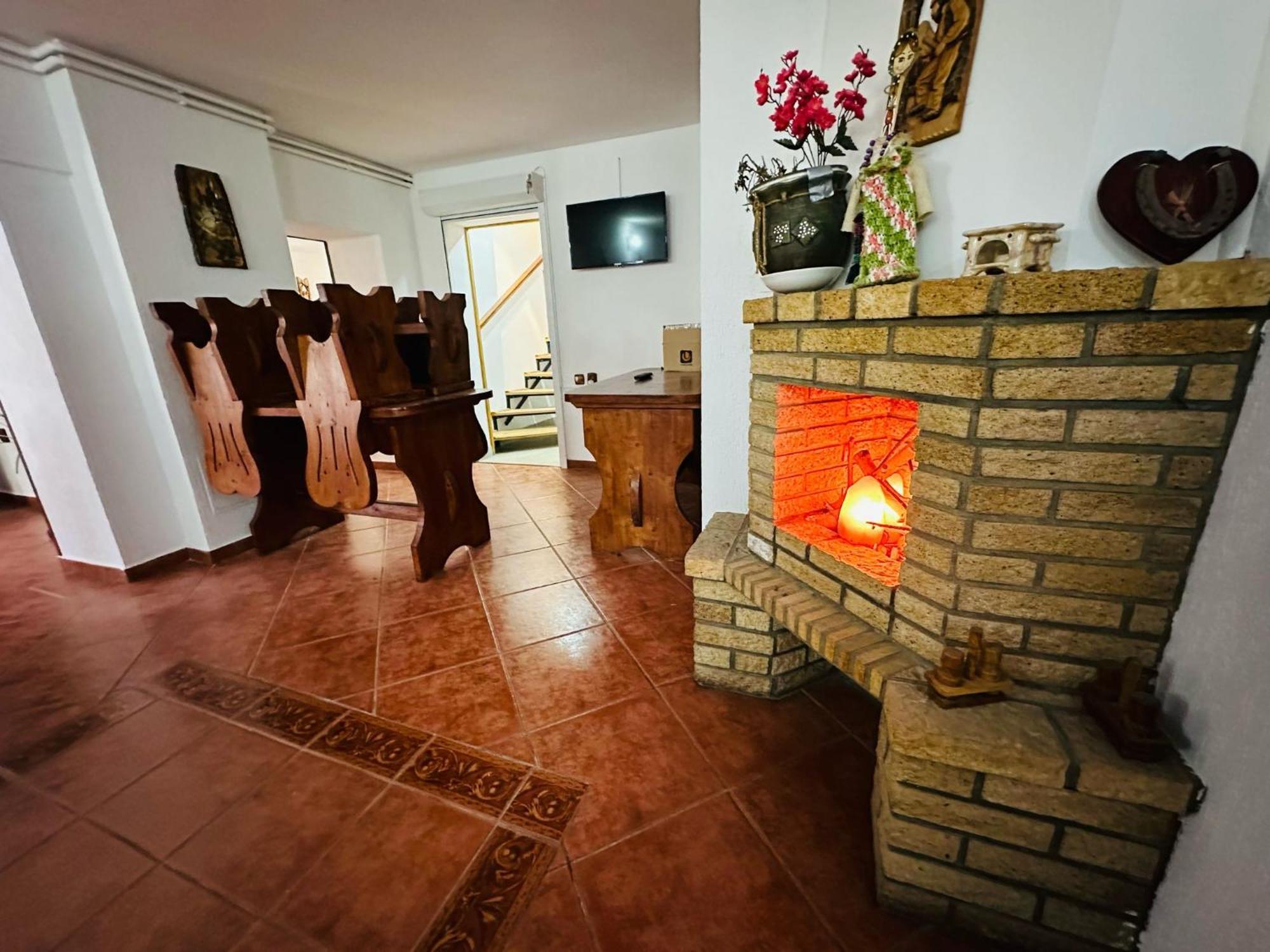Rapsodia Sinaia Bed & Breakfast Dış mekan fotoğraf