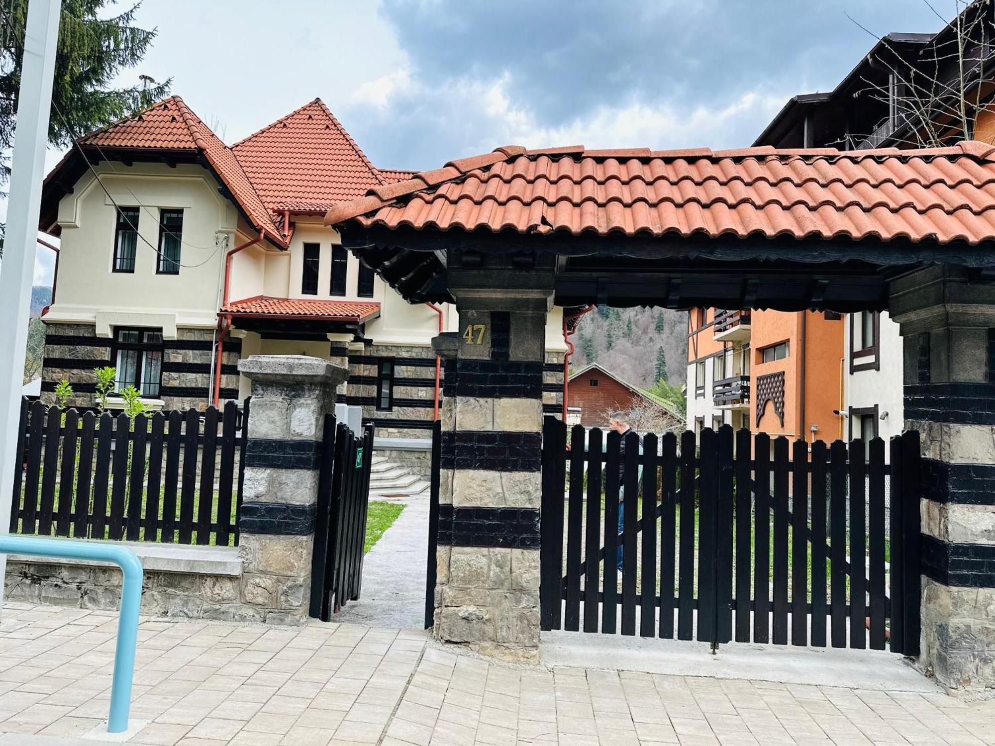 Rapsodia Sinaia Bed & Breakfast Dış mekan fotoğraf